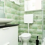App With Beautiful Sea View,ac,wifi 229 Apartment